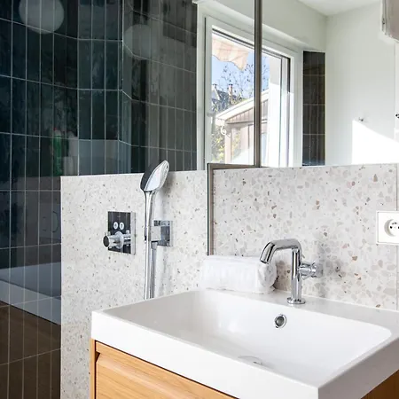Le Majestic - Spacieux - Moderne - Proche Centre - Terrasse Apartamento *